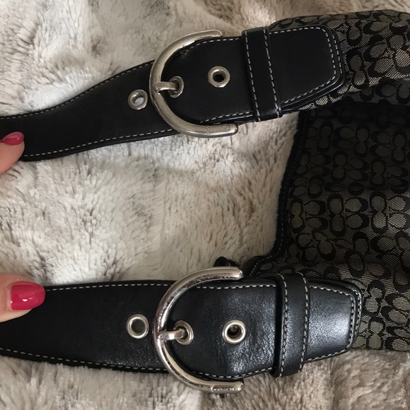 Coach signature small hobo canvas shoulder bag - Picture 3 of 7